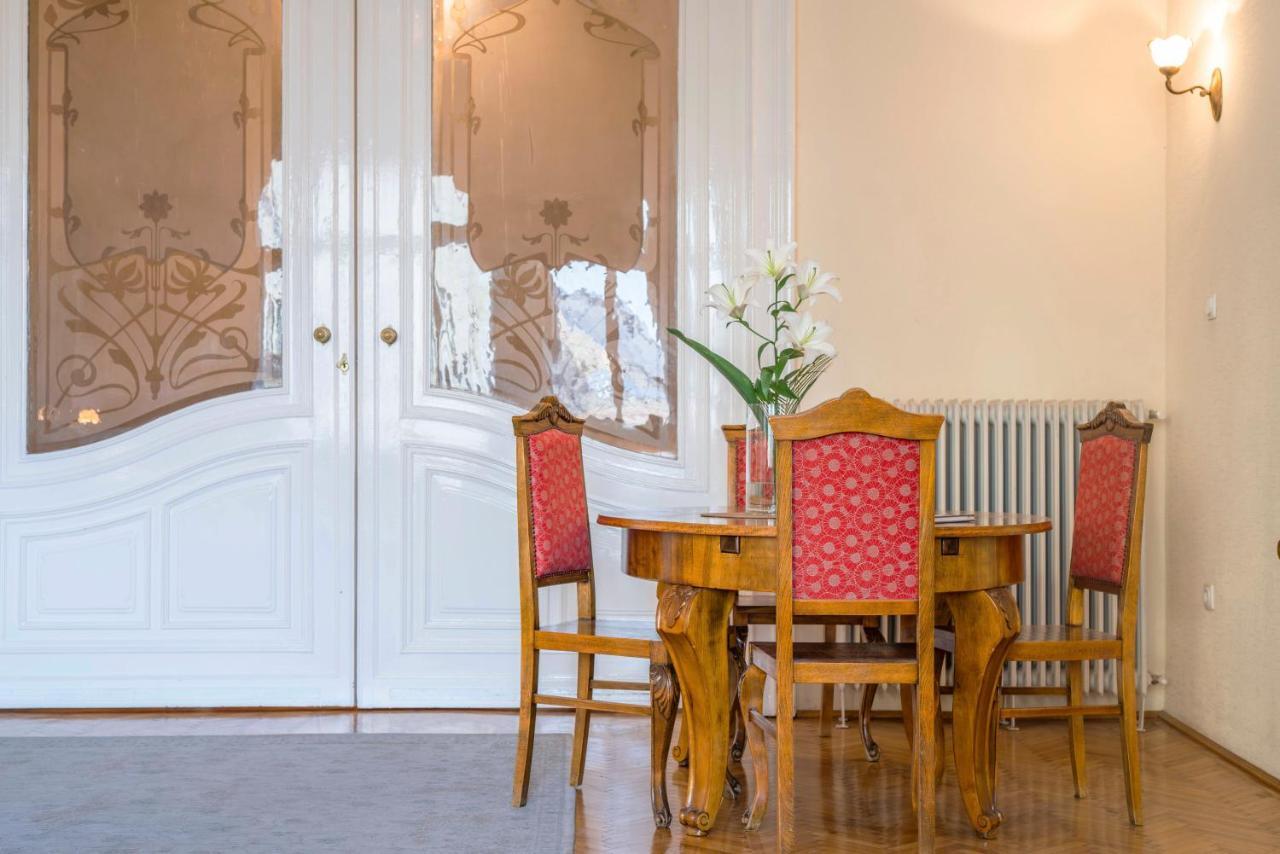 Stunning Spacious Art Nouveau Apart , Grand Piano Apartment Budapest Exterior photo